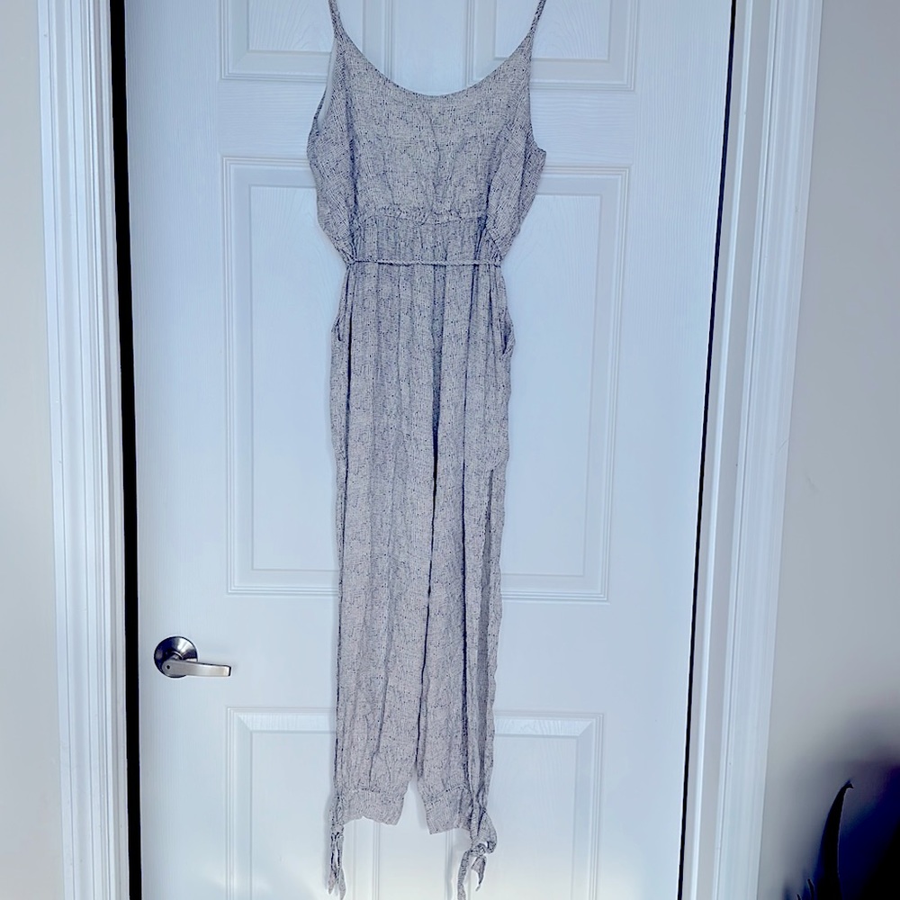 Shell jumpsuit/Romper - Picture 5 of 5
